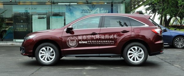出租車搭載PM2.5傳感器監(jiān)測城市大氣污染